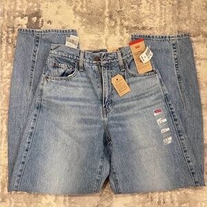 Levi's Barrel Cinch High Rise Jeans